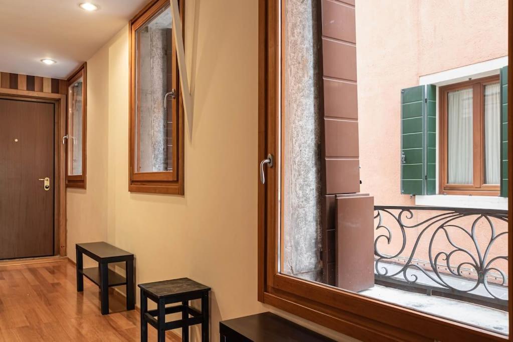 Apt With Amazing View - San Marco Apartament *
